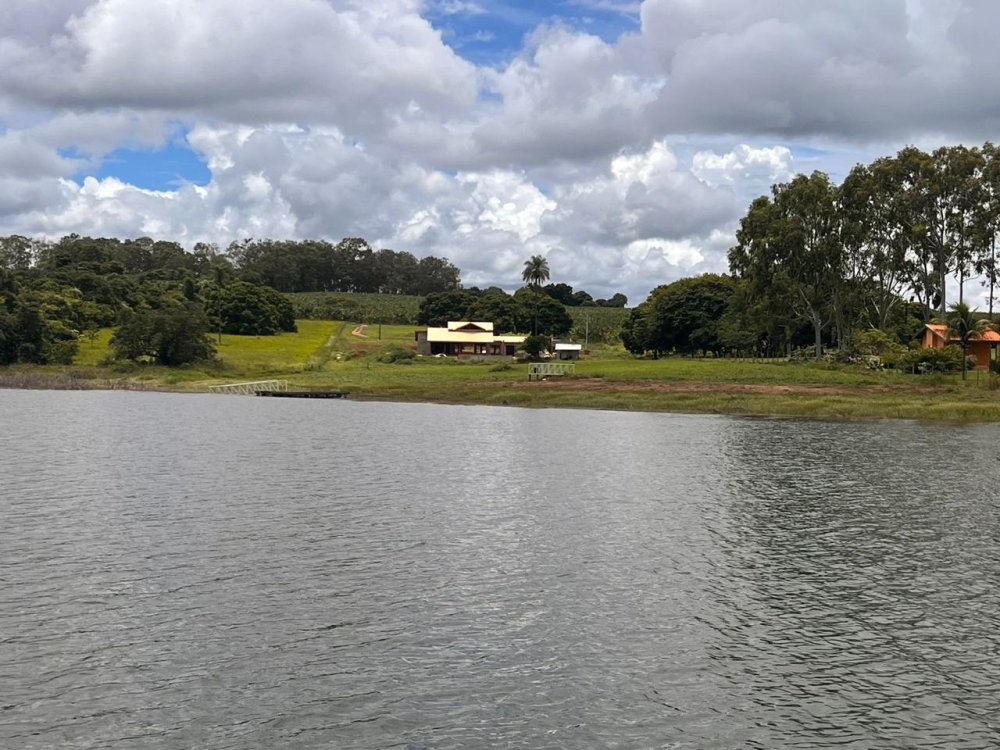 Terreno - Venda - Ilha da Canastra - Delfinópolis - MG