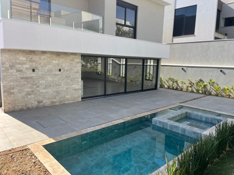 Casa em Condomínio - Venda - Residencial e Empresarial Alphaville - Ribeirão Preto - SP