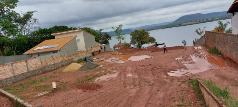 Terreno em Condomínio - Venda - Rifaina - Rifaina - SP
