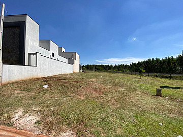 Terreno em Condom�nio - Quinta da Mata