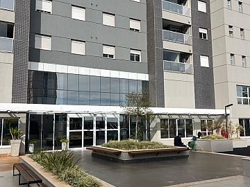 Apartamento no Bairro Quinta da Primavera