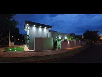 Casa em Condom�nio � Venda