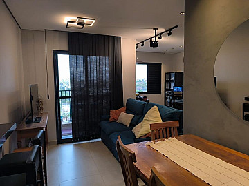 Apartamento na Av. Caramuru