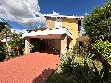 Casa no Condom�nio San Diego