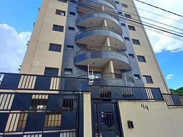 Apartamento na Vila Seixas