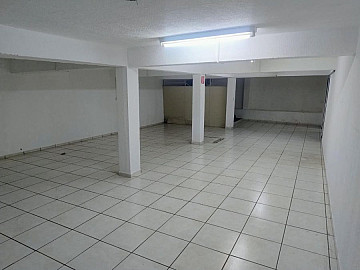 SAL�O COMERCIAL